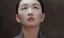 娱乐圈吃瓜明星代号小黄鸭,娱乐圈神秘明星的华丽蜕变之路